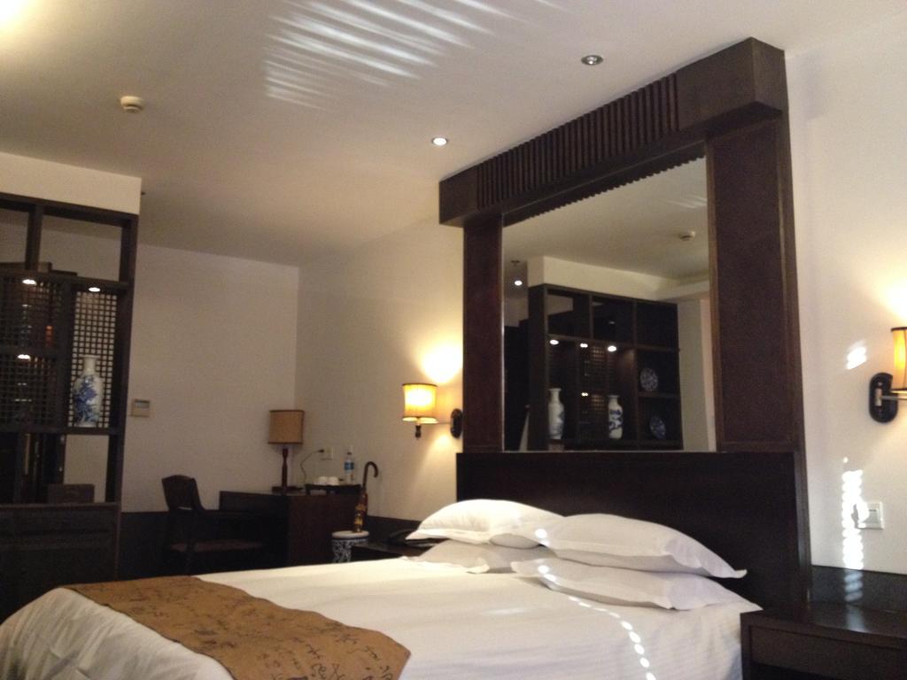 Baolong Homelike Hotel - Henglong Hotel Jingan Dış mekan fotoğraf